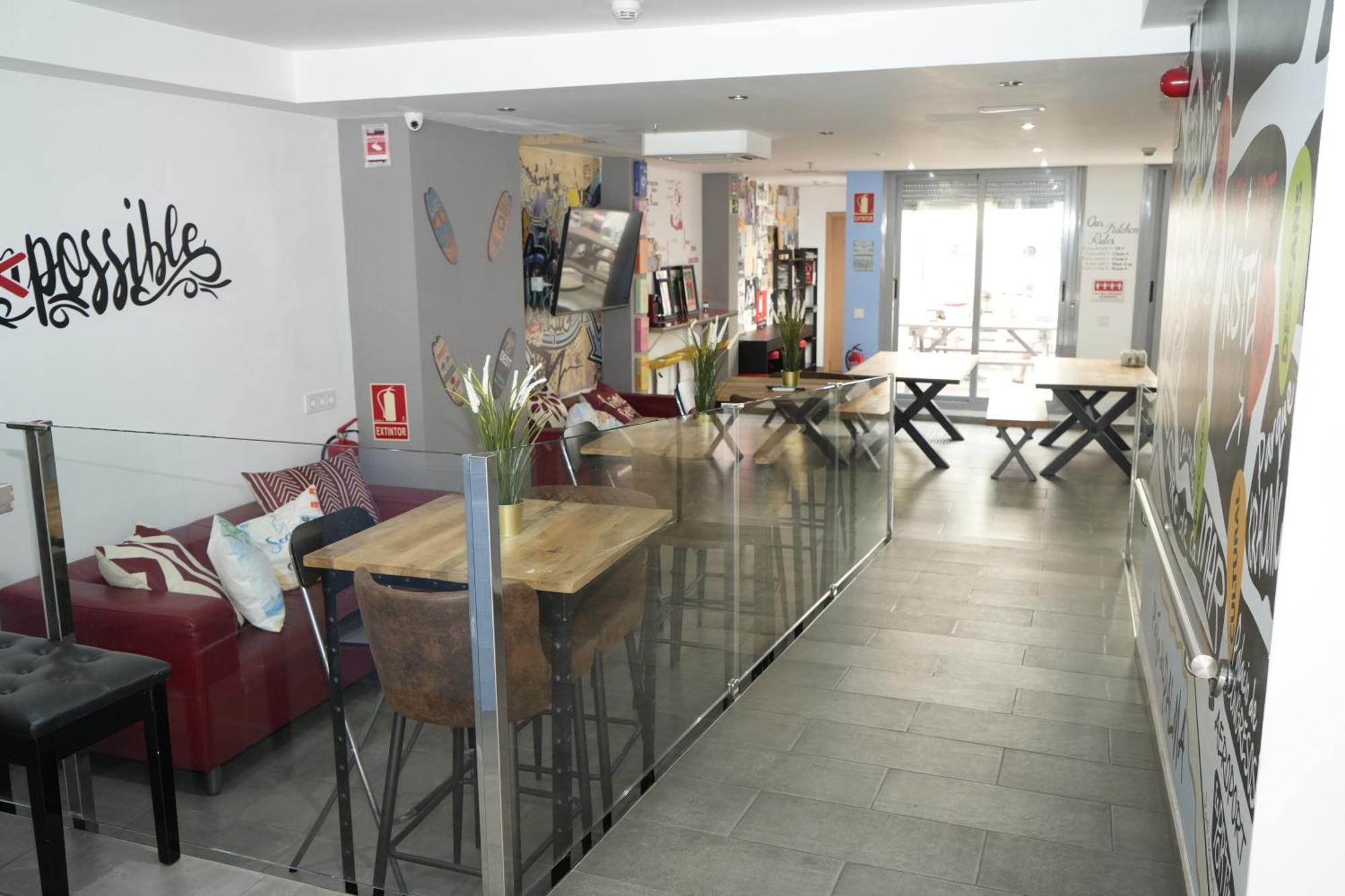 Albergue New Art - Juvenil